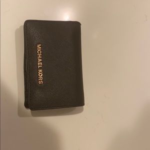 Michael kors wallet